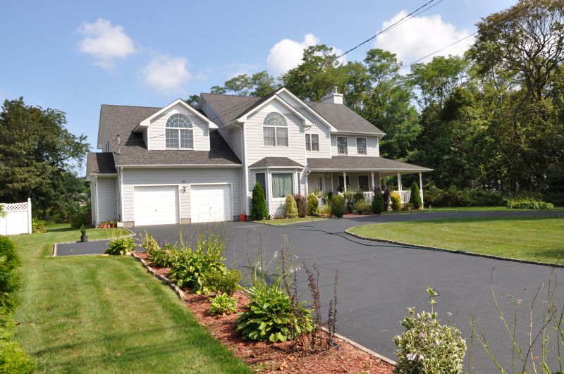 Asphalt Driveway Resurfacing in Greenville, SC