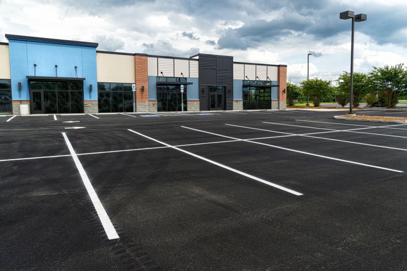 Asphalt Parking Lot Sealing in Miami Dade County, FL