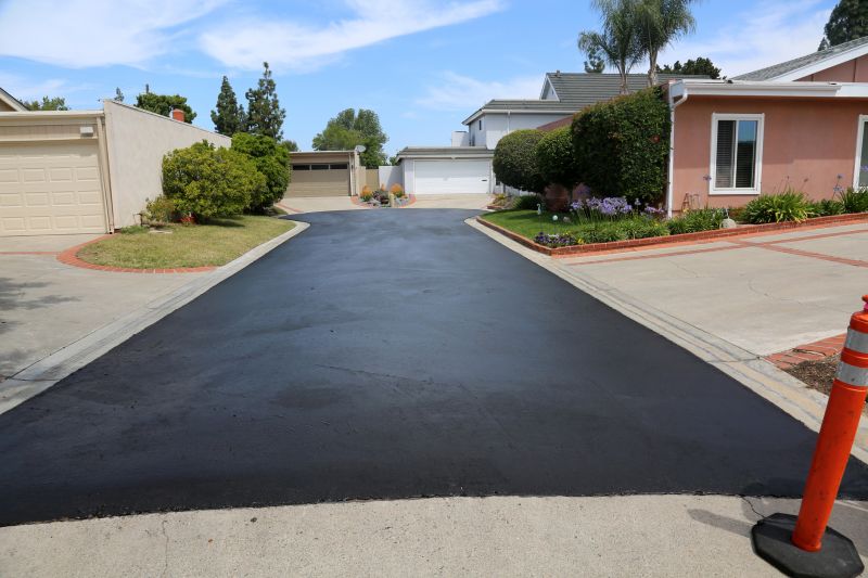 Residential Blacktop Sealing in Miami Dade County, FL