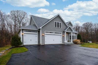 Tar Driveway Sealing in Tampa, FL